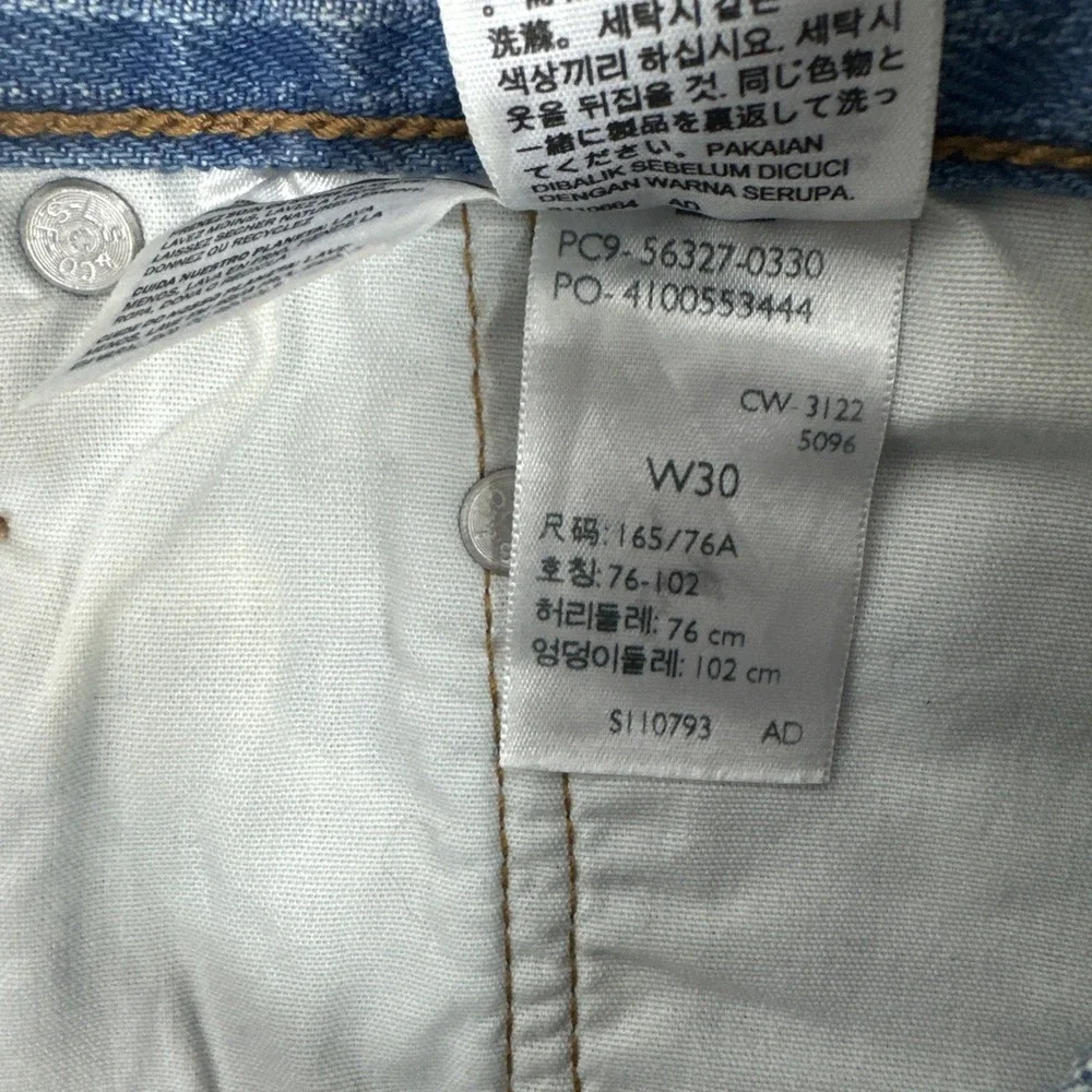 Levis 501 Shorts Womens Cut Offs Button Fly‎ Distressed Blue Medium Wash Size 30 - Picture 9 of 9